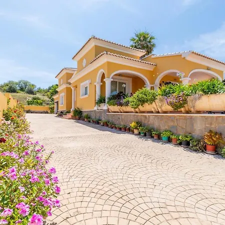 Villa Casanova - Grupo Turis