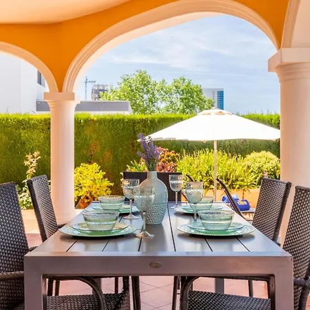 Casanova - Grupo Turis Calpe