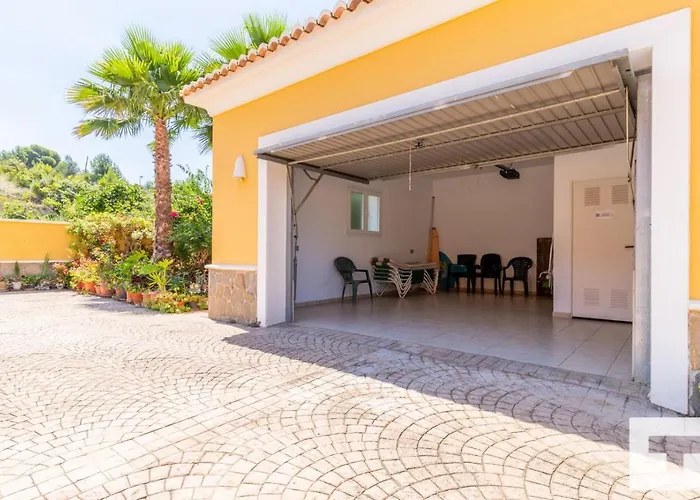 Casanova - Grupo Turis * Calpe